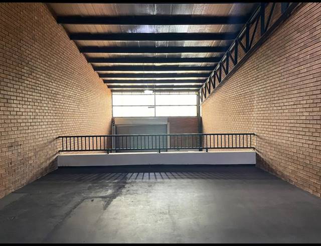 INDUSTRIAL PROPERTY TO RENT IN HENNOPSPARK